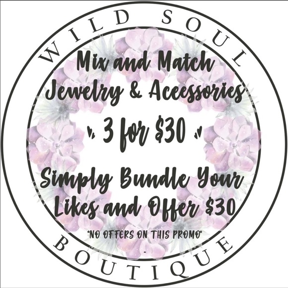 • Stephanie • Boho Mandala Earrings - Picture 5 of 5